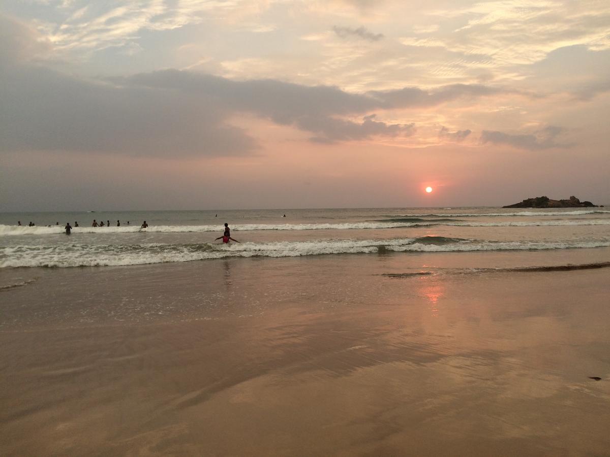 Sath Villa Naadi Ayurveda Resort Moragalla Bagian luar foto